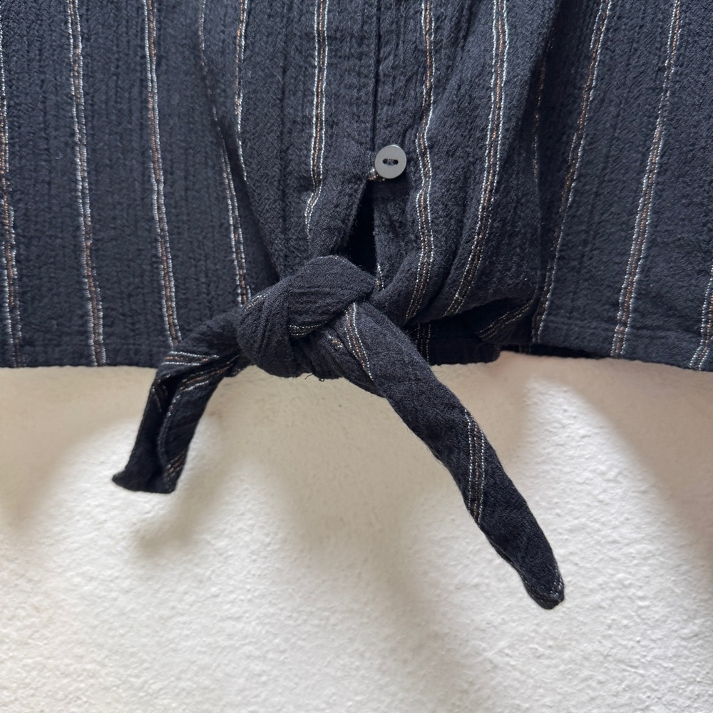 Fat Face Blue Cap Sleeve Button Down Shirt - Picture 4 of 8